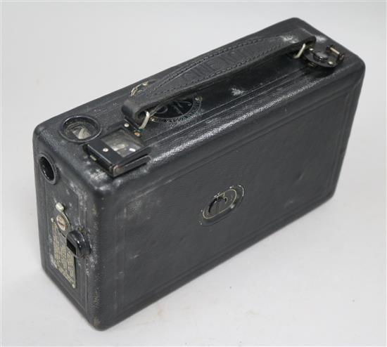 A Cine Kodak model B camera